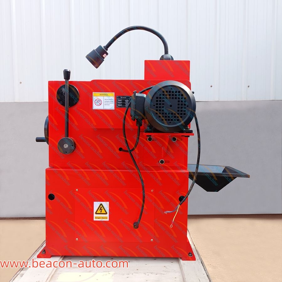 Токарный станок для тормозных дисков и барабанов T8445A