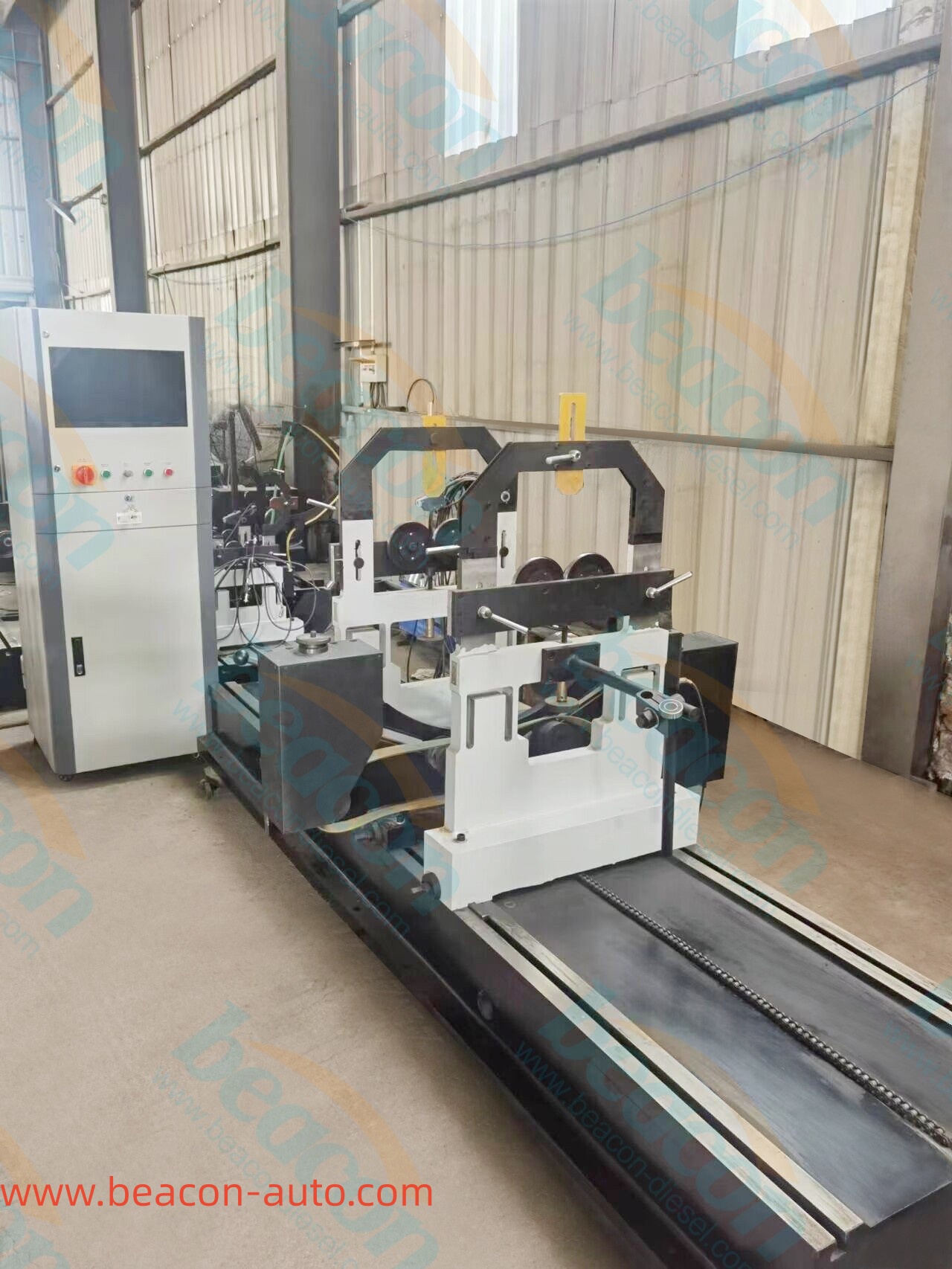 Станок для динамической балансировки ротора генератора с ременным приводом YYQ-1000A