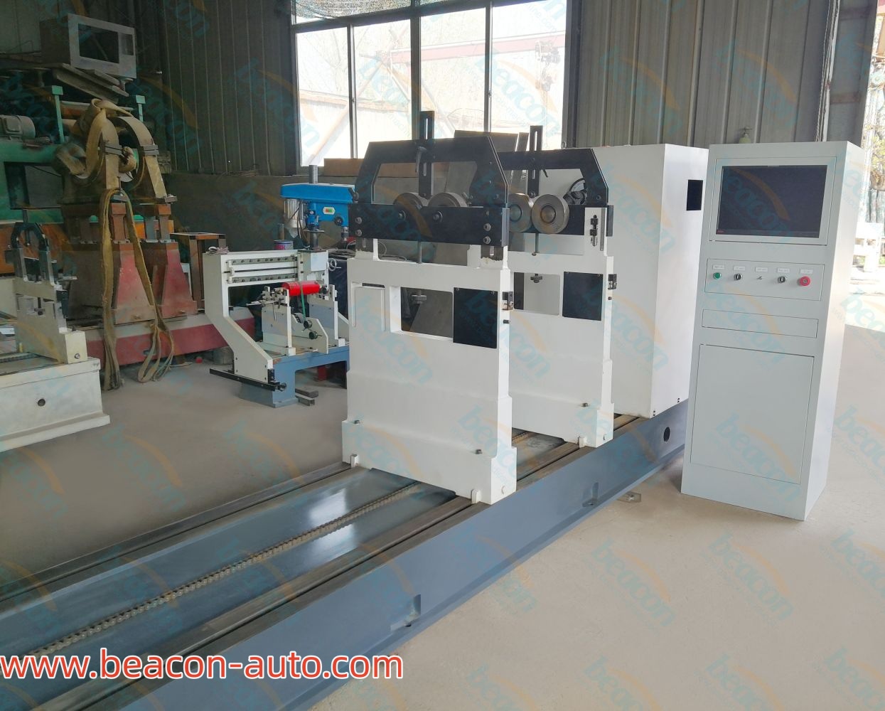 Балансировочный станок YFW-1600A